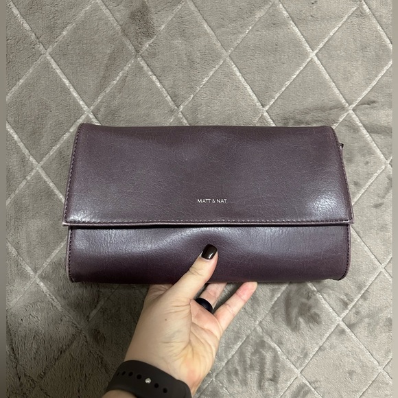 Matt & Nat Crossbody/ Clutch EUC - Picture 7 of 8